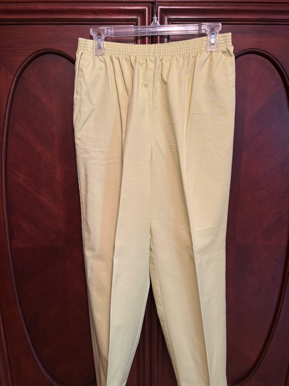 Ladies Classic Elastic-Waist Pants in Lime Green